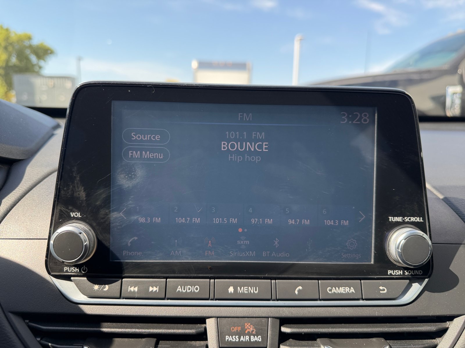 Used 2020 Nissan Altima 2.5 S FWD image 22