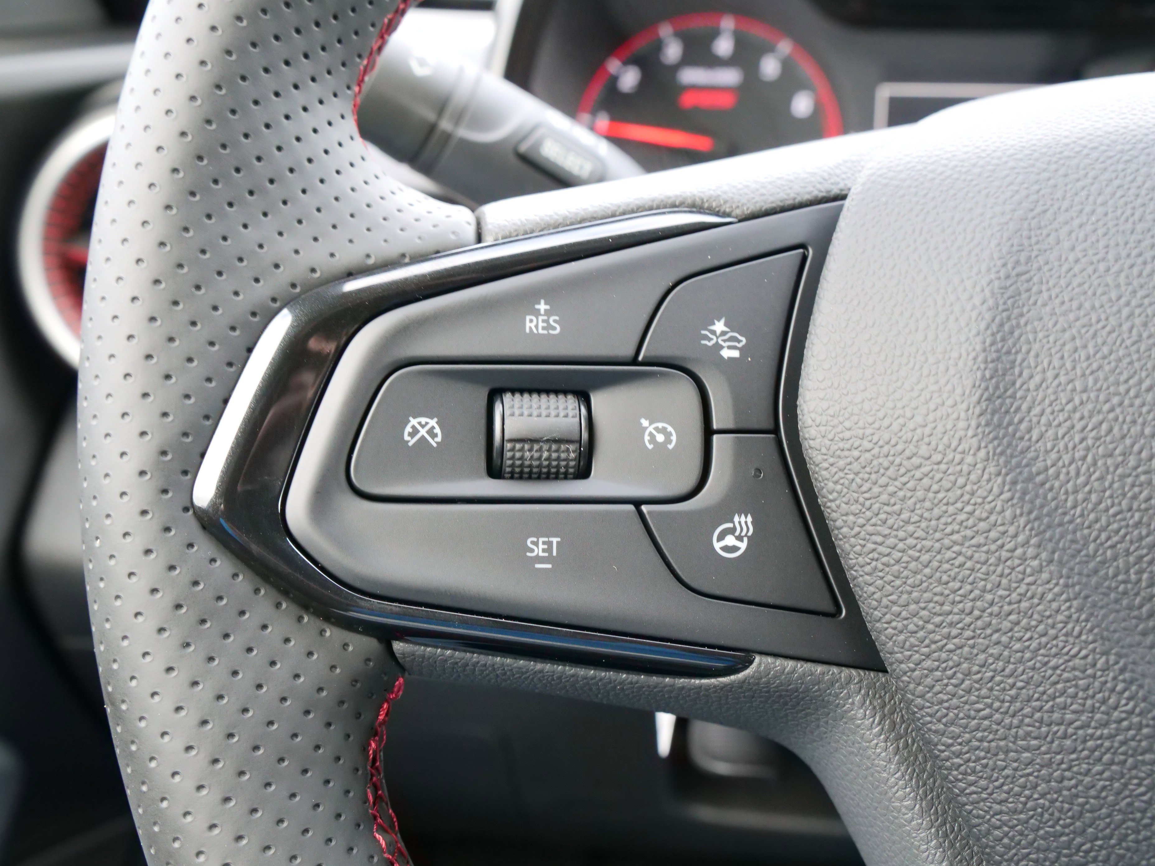 New 2026 Chevrolet Trax RS w/ Driver Confidence Package image 22