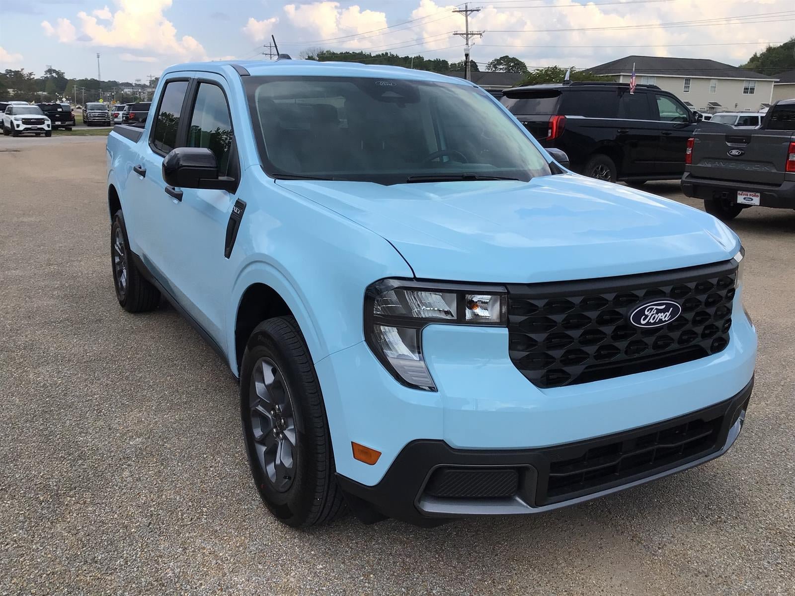 New 2026 Ford Maverick XLT w/ XLT Luxury Package FWD image 8