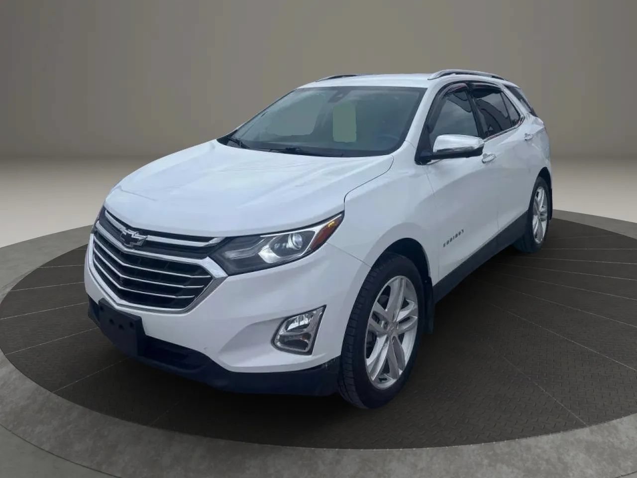 Used 2021 Chevrolet Equinox Premier AWD/4WD image 3
