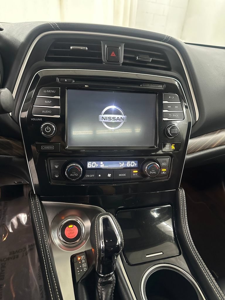 Used 2017 Nissan Maxima Platinum FWD image 18
