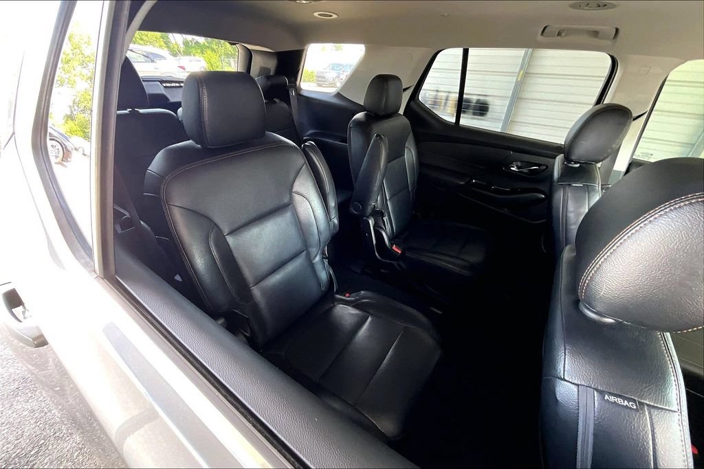 Used 2019 Chevrolet Traverse LT FWD image 37