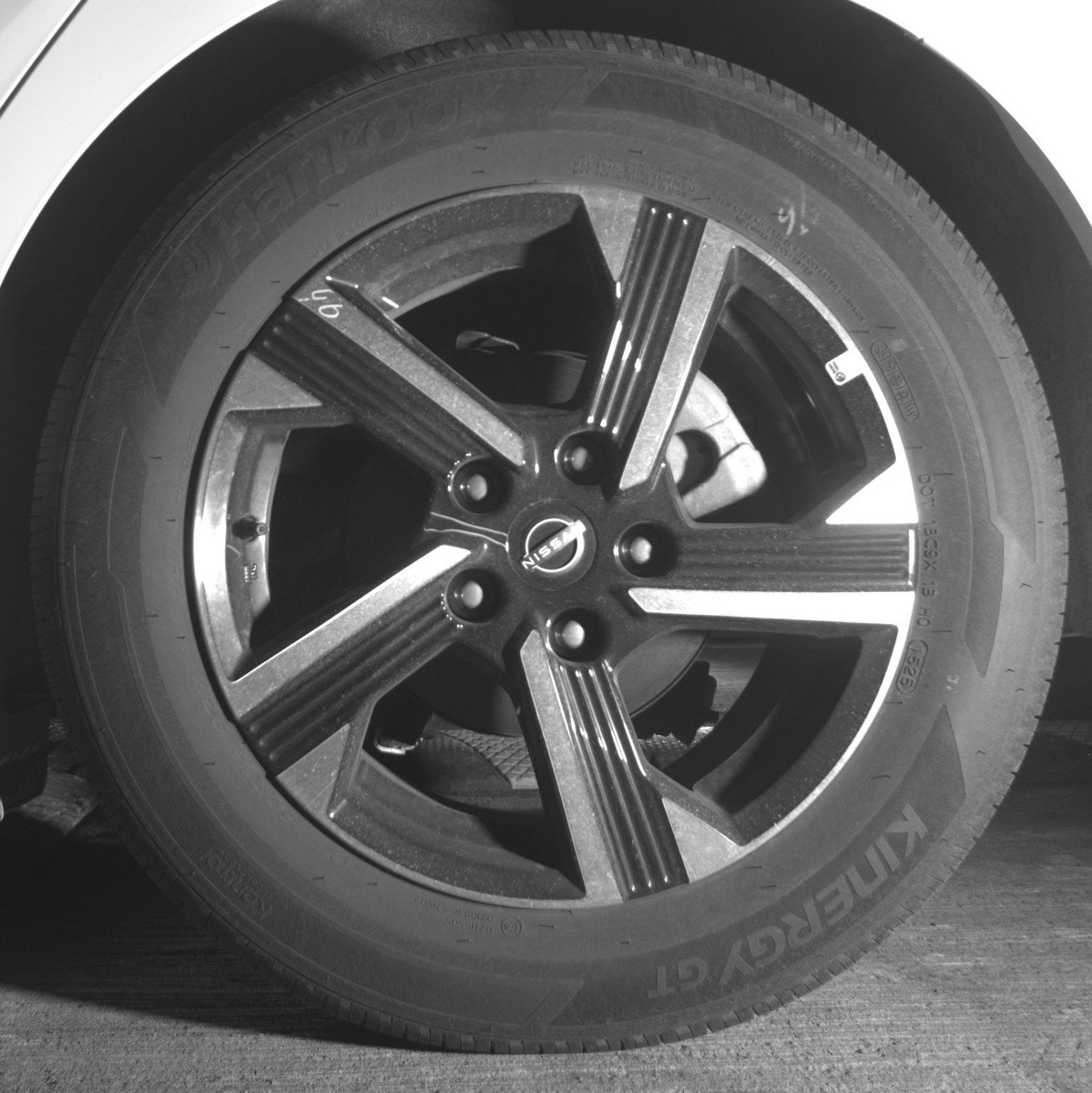 Used 2025 Nissan Sentra SV image 14