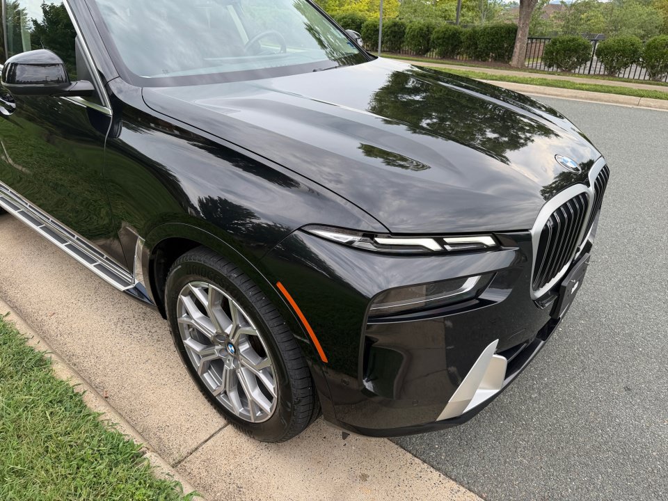 Used 2026 BMW X7 xDrive40i AWD/4WD image 24
