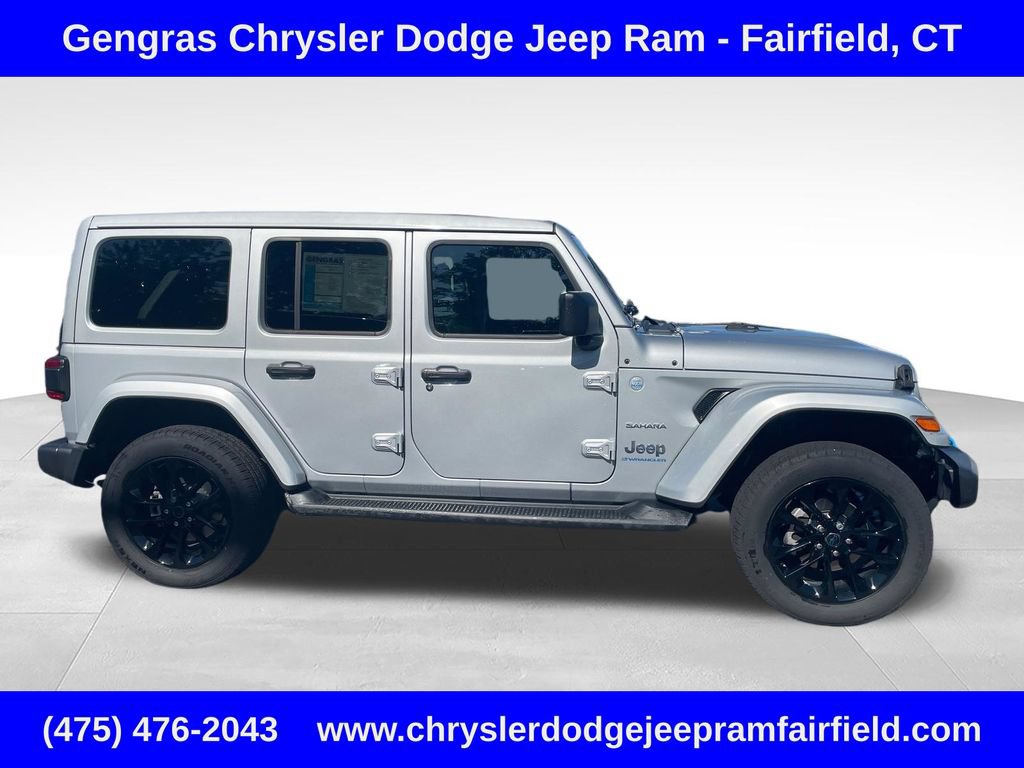 Certified 2024 Jeep Wrangler Unlimited Sahara w/ Technology Group AWD/4WD image 8