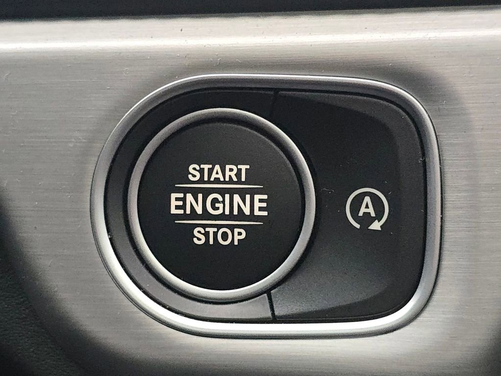 Used 2025 Mercedes-Benz G 63 AMG 4MATIC image 40