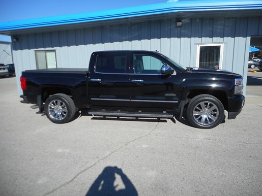 Used 2017 Chevrolet Silverado 1500 High Country image 4