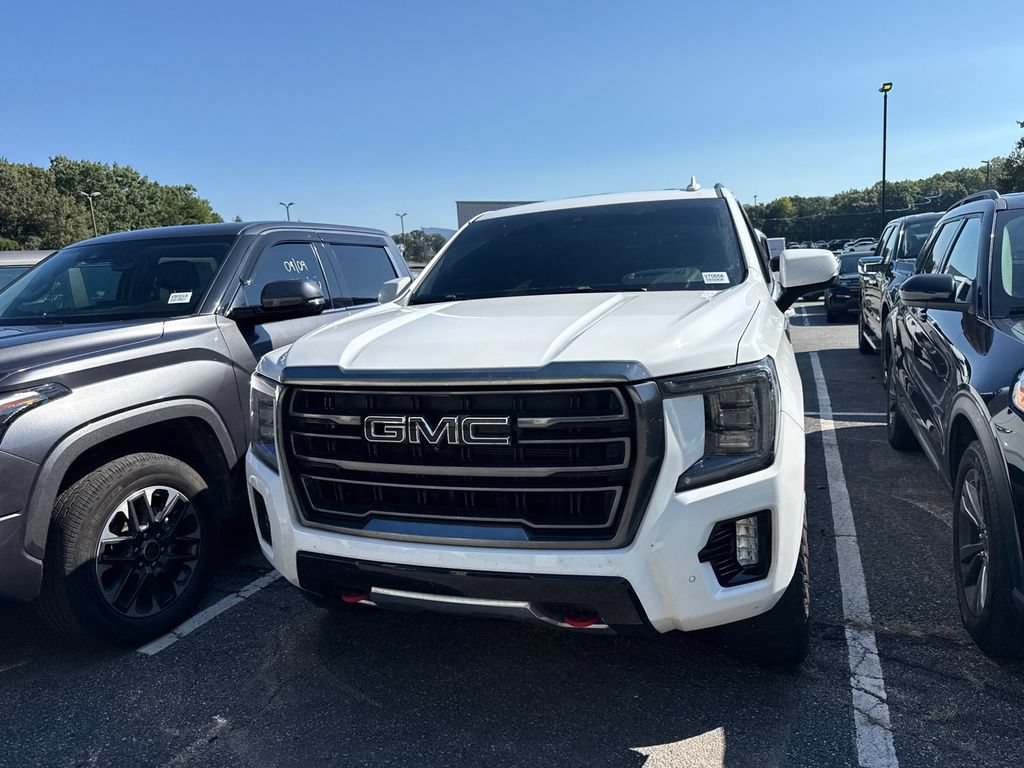 Used 2021 GMC Yukon AT4 w/ AT4 Premium Plus Package AWD/4WD image 5