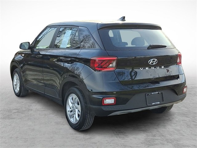 Used 2022 Hyundai Venue SE image 4
