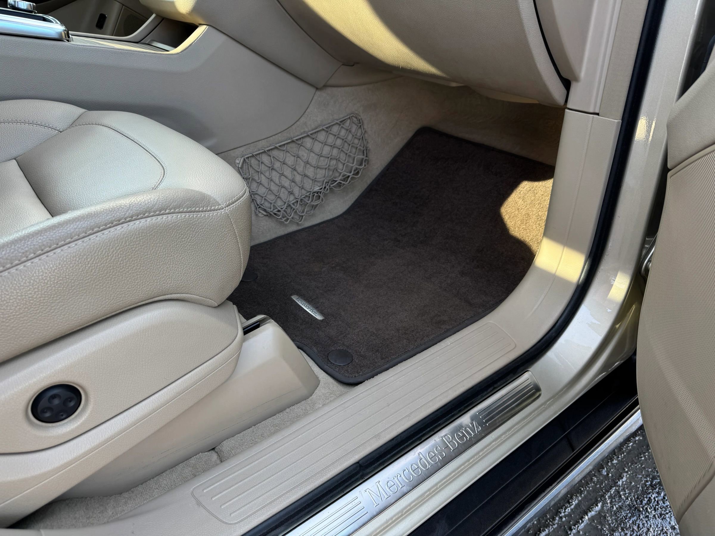 Used 2012 Mercedes-Benz ML 350 BlueTEC 4MATIC image 21