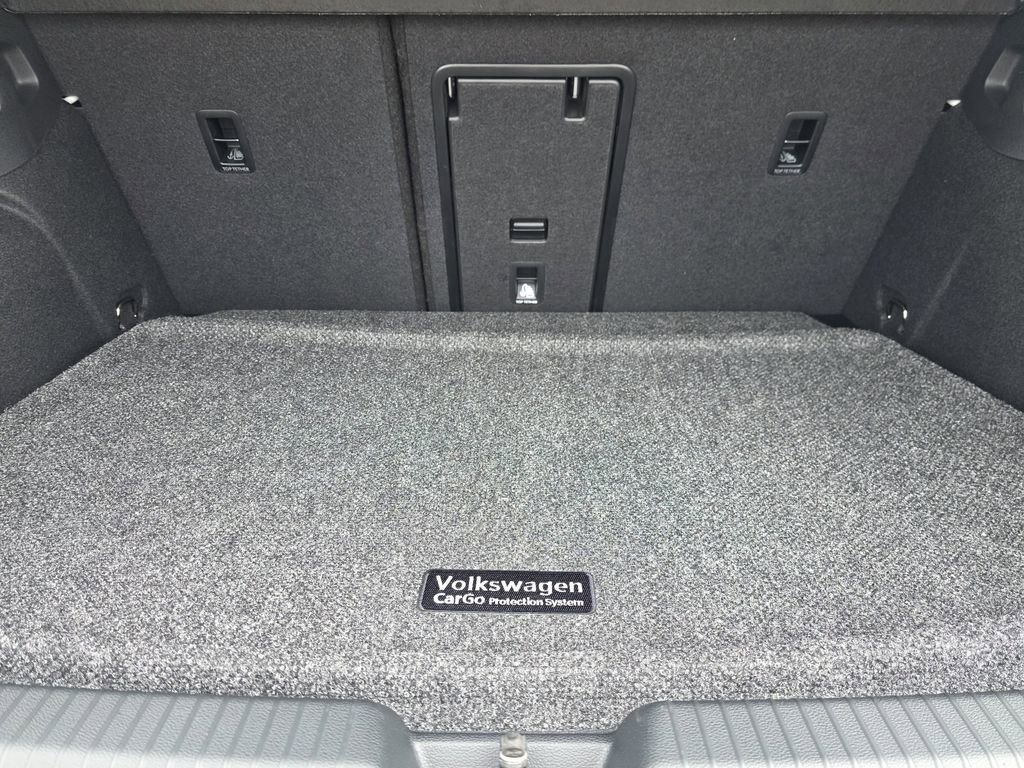 New 2026 Volkswagen Golf w/ Euro Style Package image 20