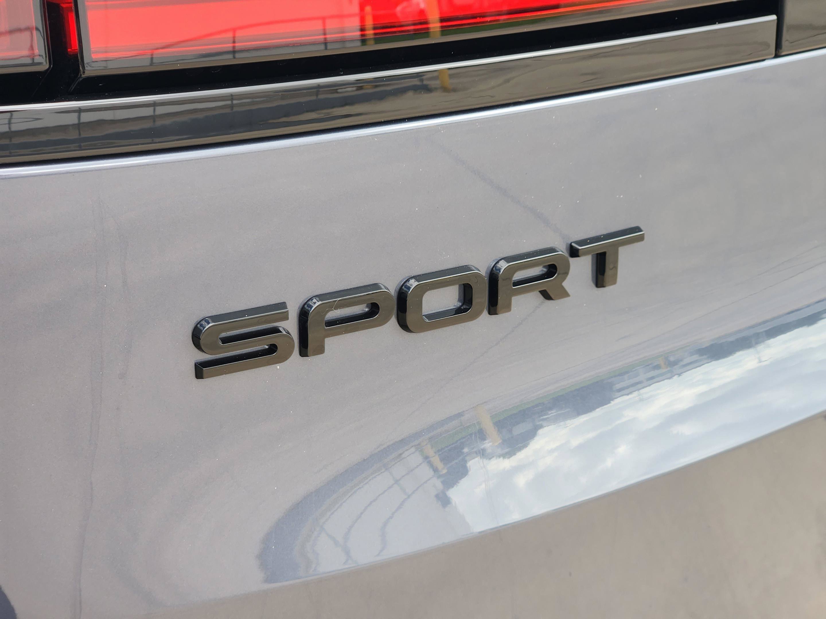 New 2026 Land Rover Range Rover Sport Dynamic SE AWD/4WD image 32