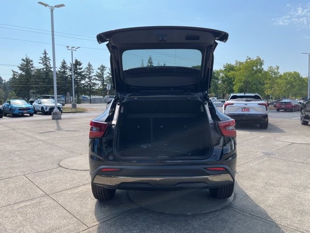 New 2025 Chevrolet Trax ACTIV w/ Driver Confidence Package image 16