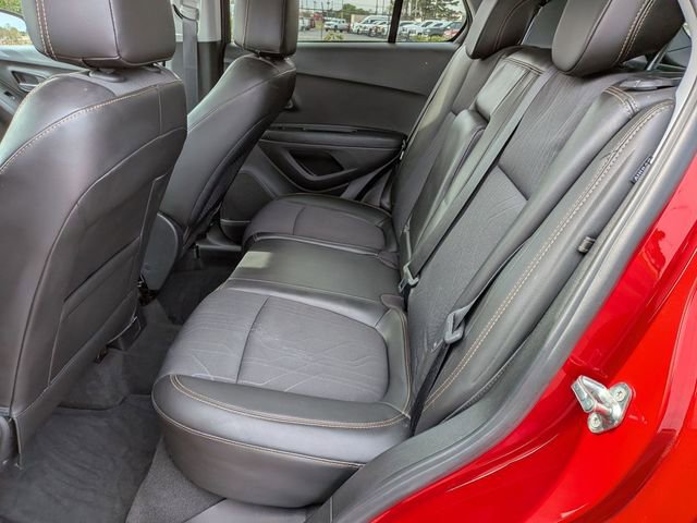 Used 2018 Chevrolet Trax LT w/ LT Convenience Package image 29