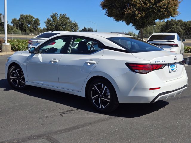 Used 2025 Nissan Sentra SV w/ All-Weather Package FWD image 6