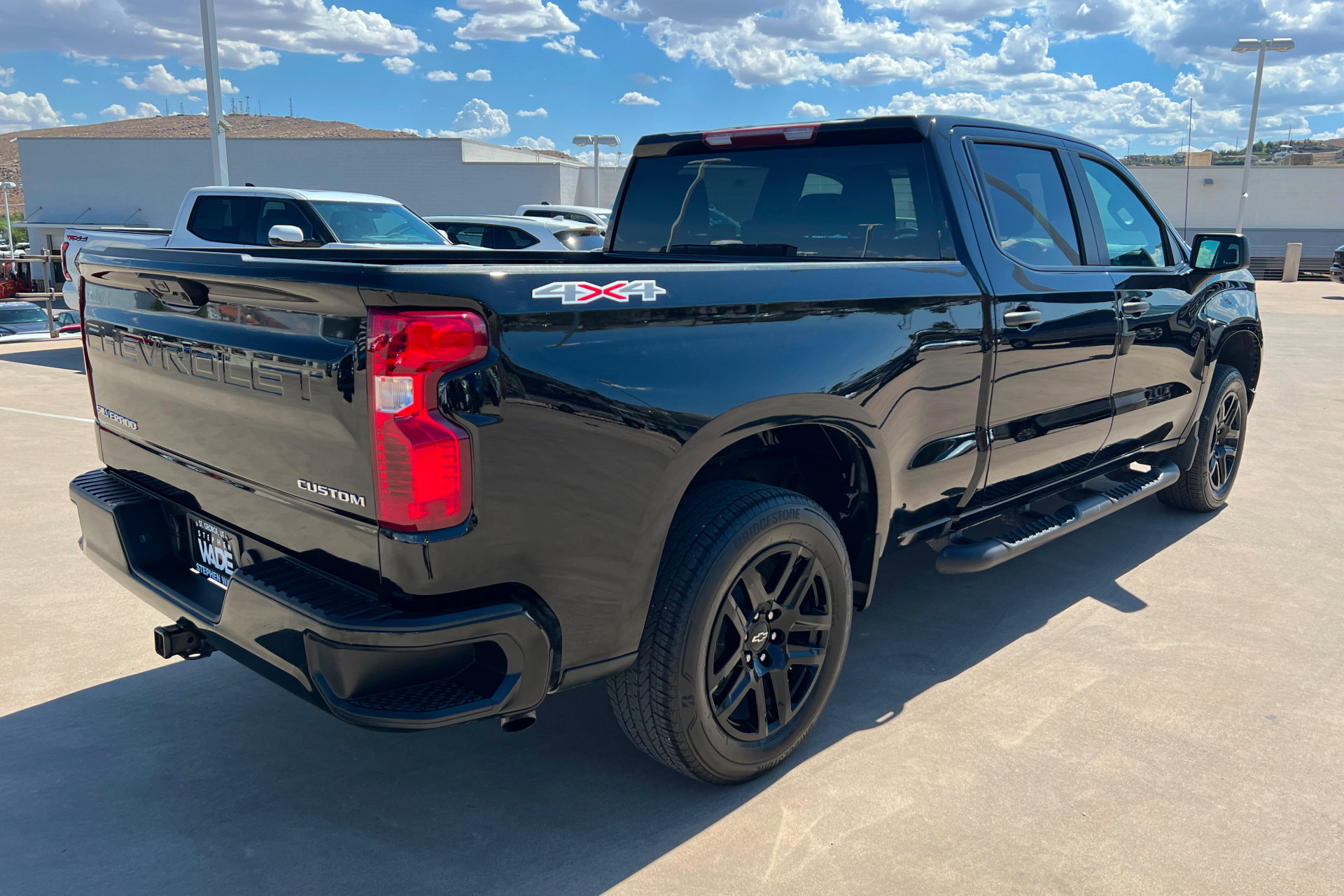 Used 2022 Chevrolet Silverado 1500 Custom AWD/4WD image 6