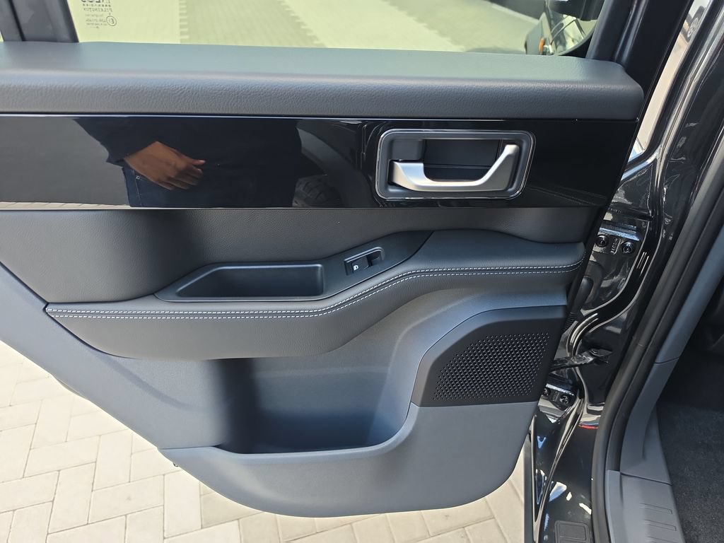 New 2026 INEOS Grenadier Station Wagon AWD/4WD image 9