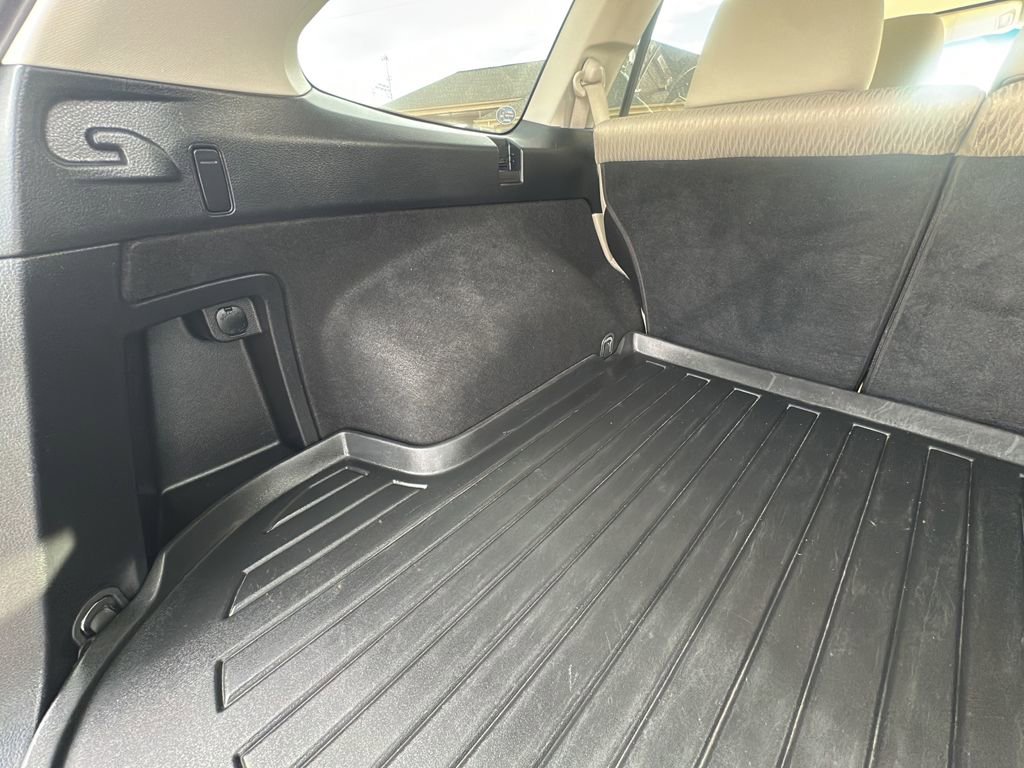 Used 2012 Subaru Outback 2.5i Premium w/ All-Weather Pkg image 40