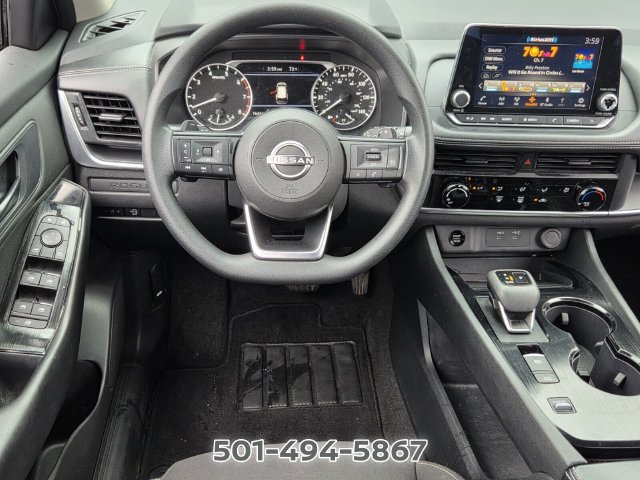 Used 2024 Nissan Rogue S FWD image 11