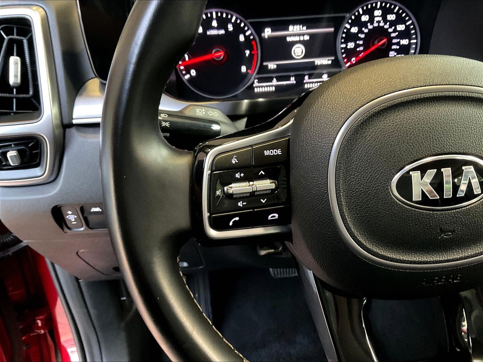 Used 2021 Kia Sorento S w/ Panoramic Sunroof Package FWD image 11