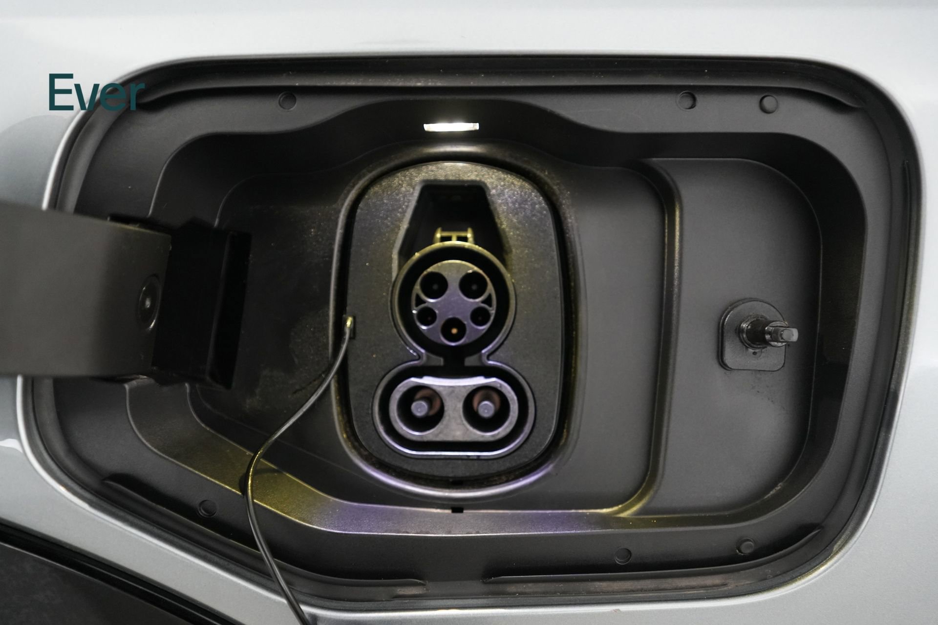 Used 2024 Chevrolet Equinox EV RS image 10