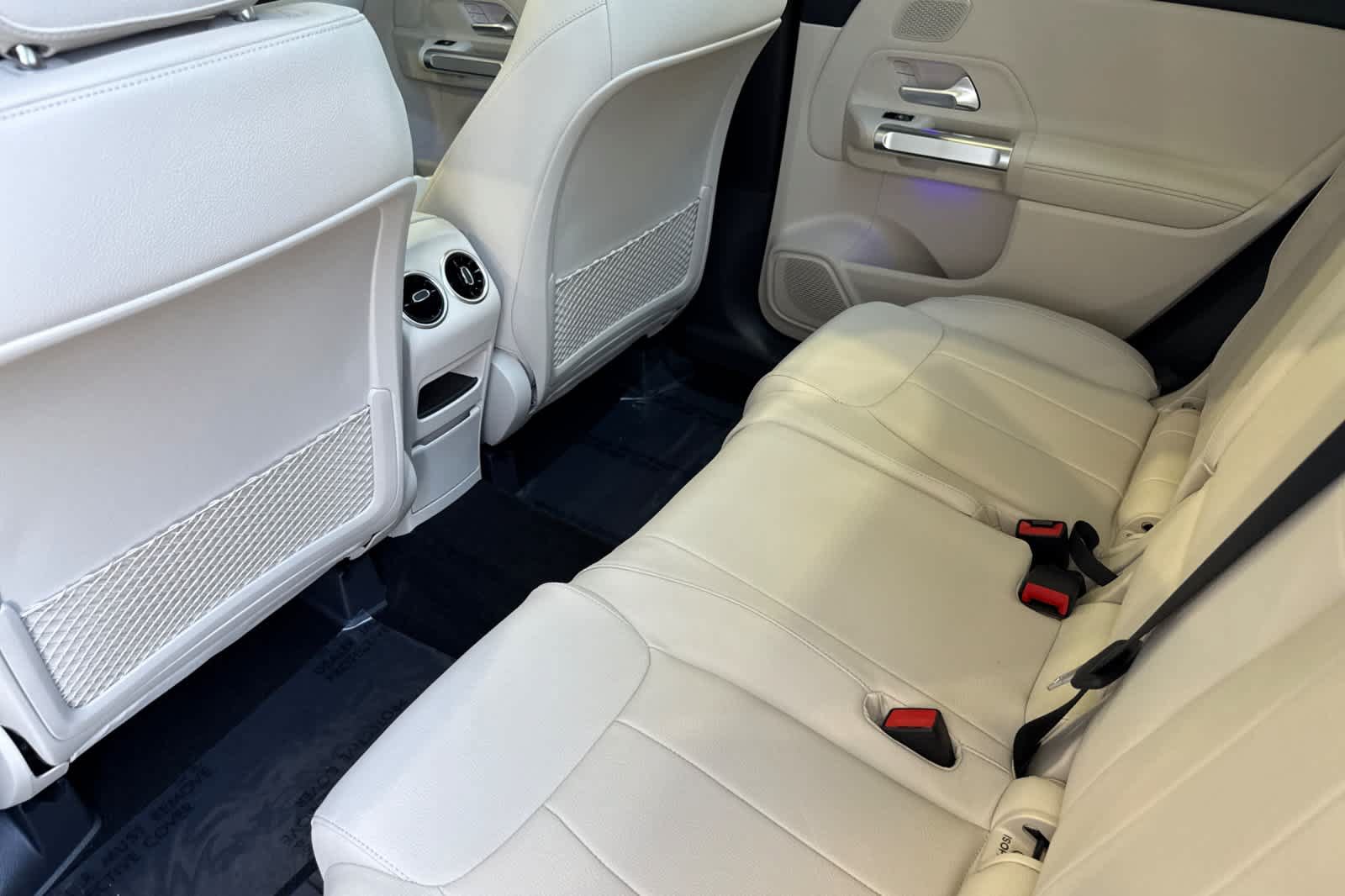 New 2026 Mercedes-Benz GLB 250 image 11