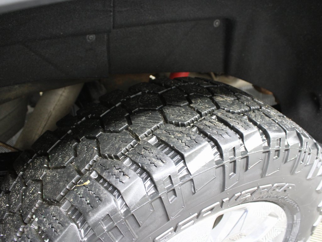 Used 2023 Chevrolet Silverado 2500 High Country w/ Z71 Off-Road Package image 41