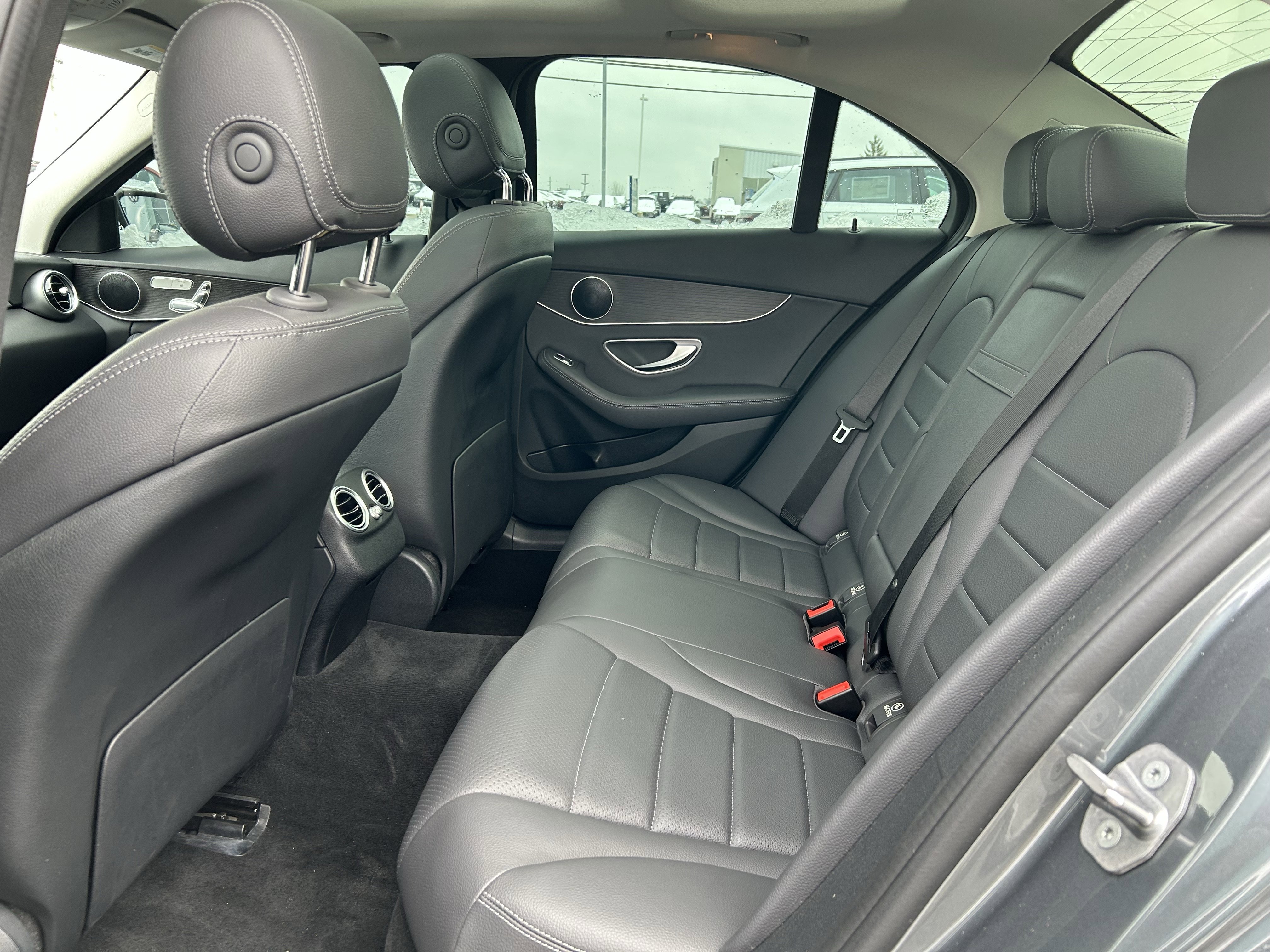 Used 2020 Mercedes-Benz C 300 4MATIC Sedan image 25