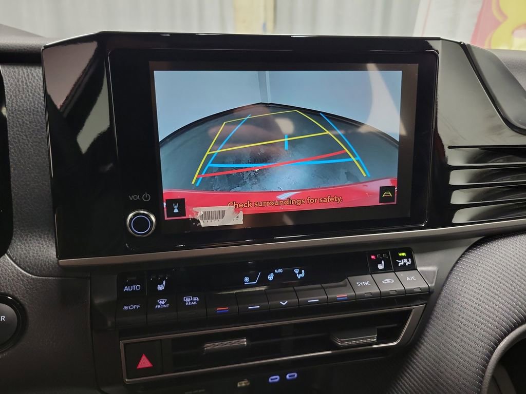 Used 2026 Toyota Camry SE image 17