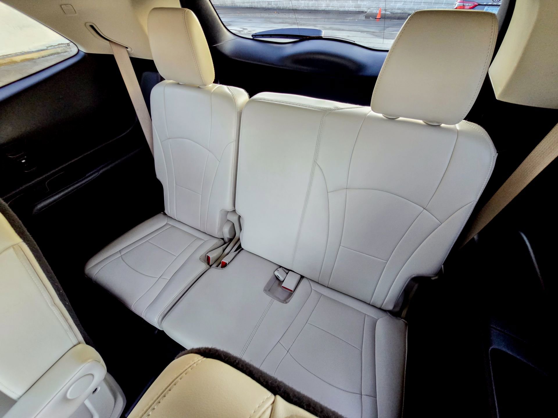 Used 2022 Buick Enclave Essence w/ Experience Buick Package image 30