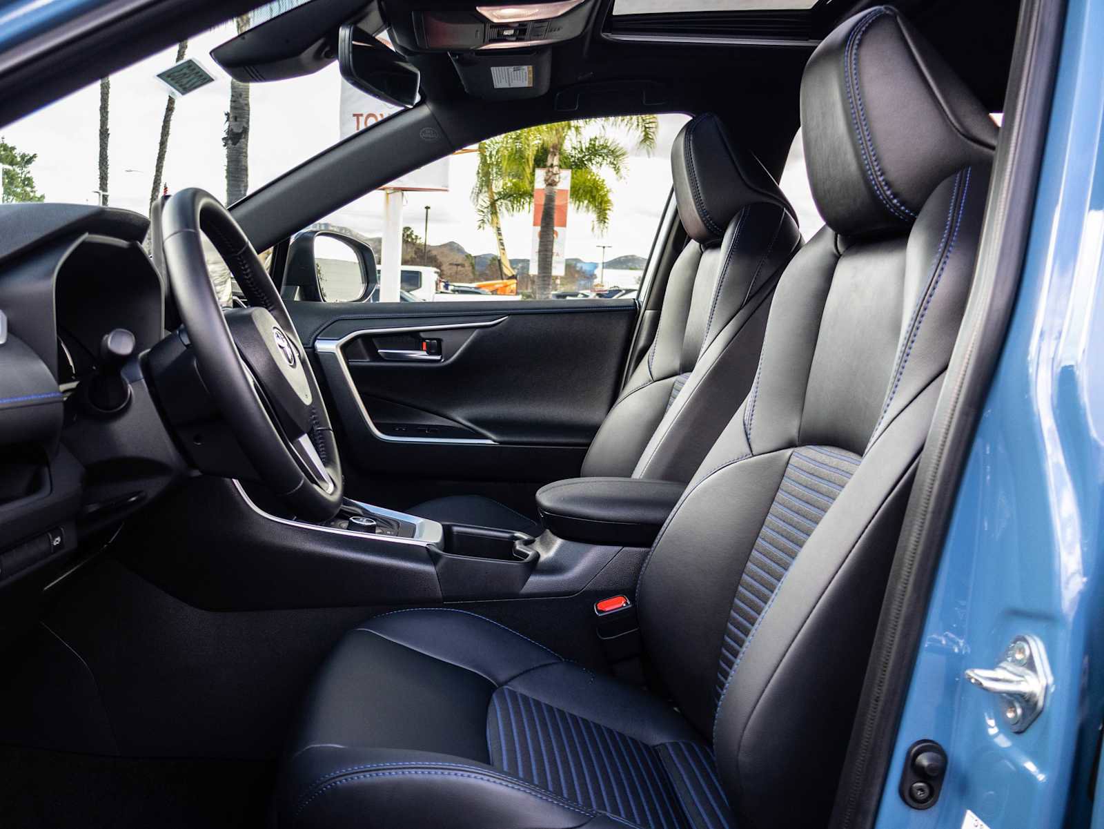 Used 2025 Toyota RAV4 XSE image 13