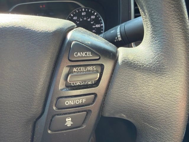 Used 2023 Nissan Frontier SV w/ Technology Package RWD image 32