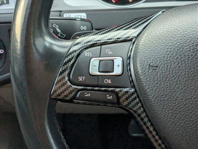 Used 2015 Volkswagen Golf TDI SE image 4