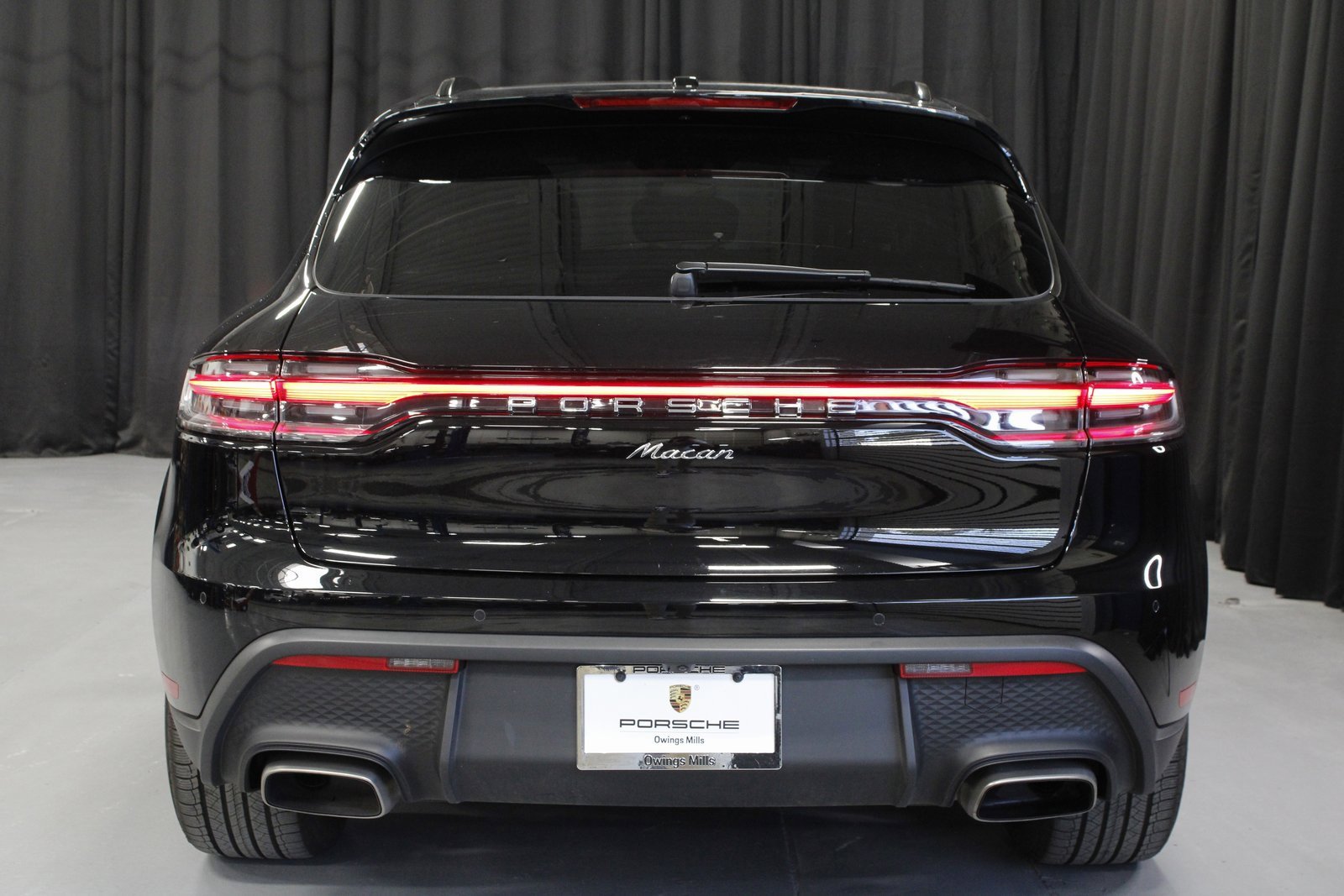 Used 2025 Porsche Macan image 6