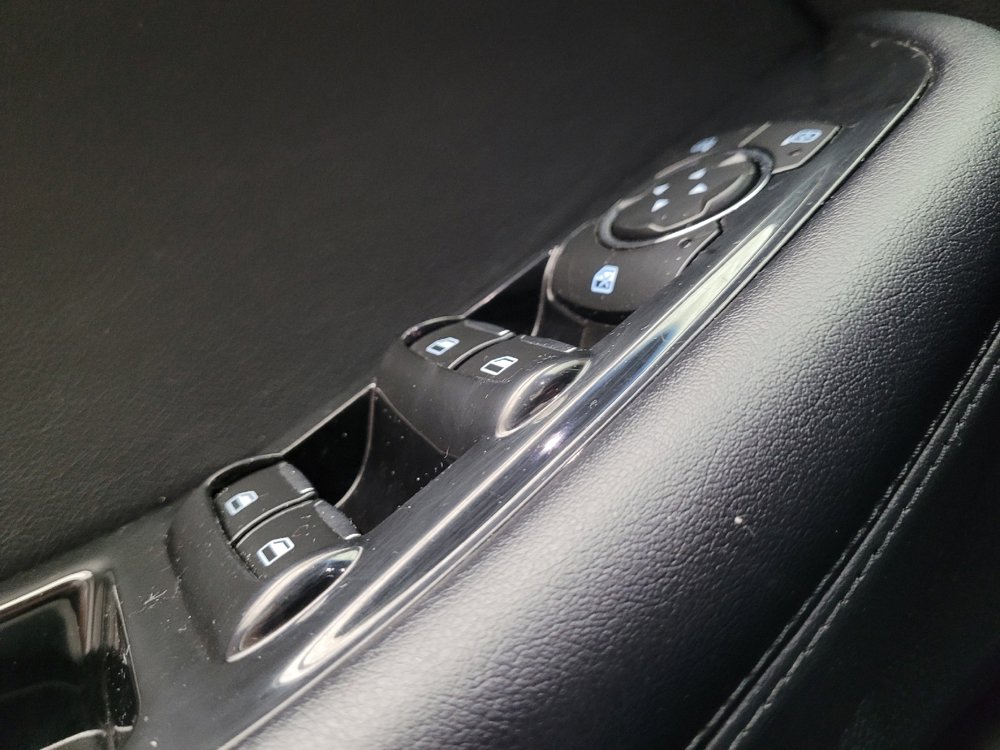 Used 2018 Ford Edge SEL w/ Equipment Group 201A FWD image 27
