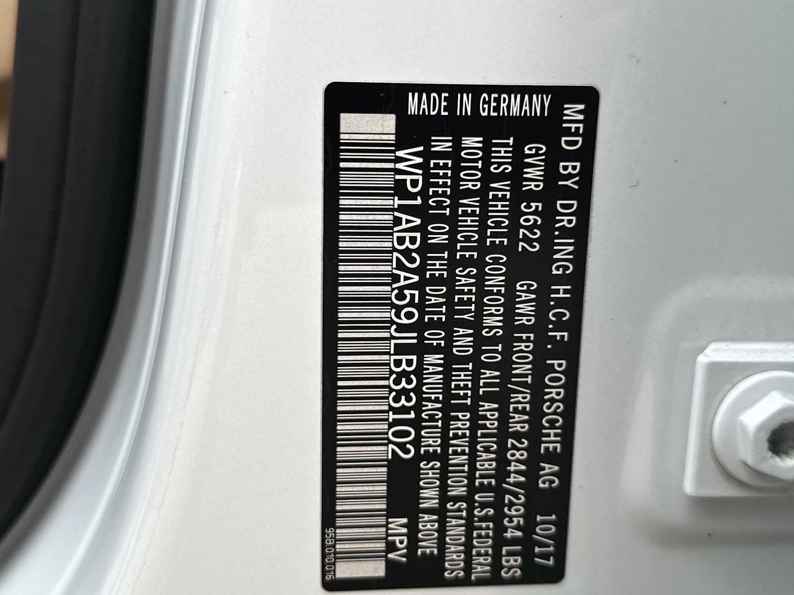 Used 2018 Porsche Macan S image 27