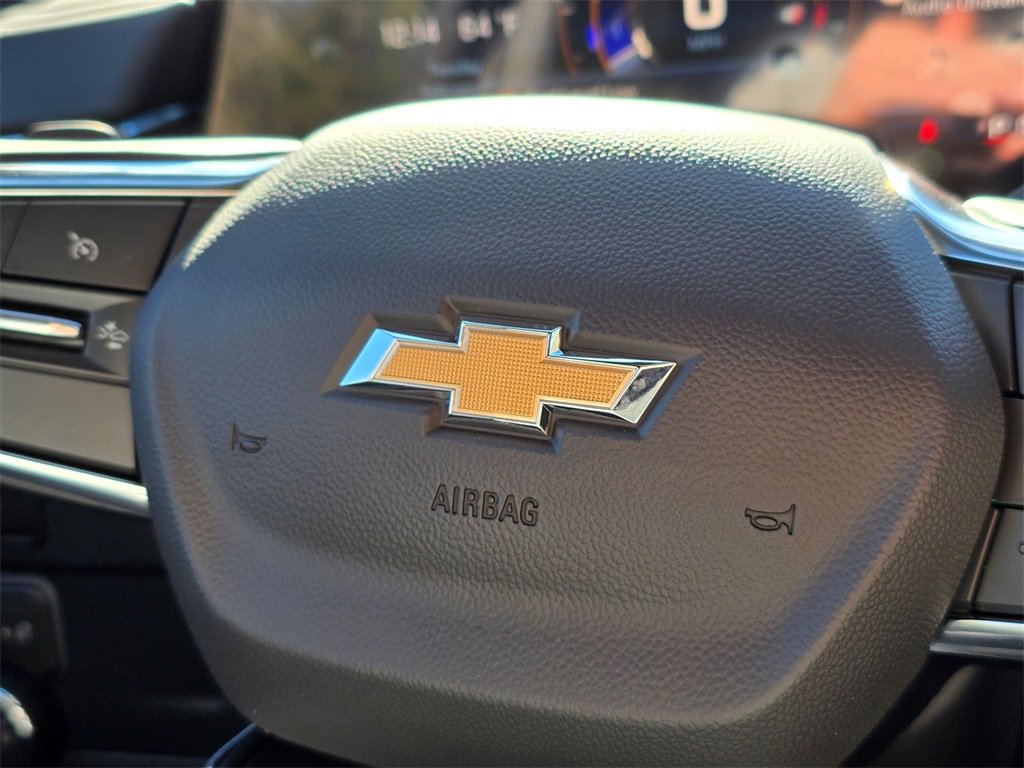 New 2026 Chevrolet Suburban LT w/ Comfort Package image 32