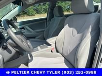 Used 2010 Toyota Camry FWD image 13
