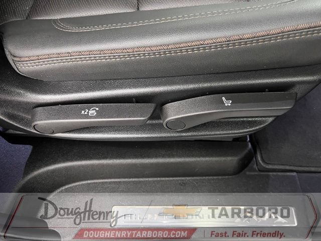Used 2024 Chevrolet Suburban High Country w/ Advanced Technology Package AWD/4WD image 47
