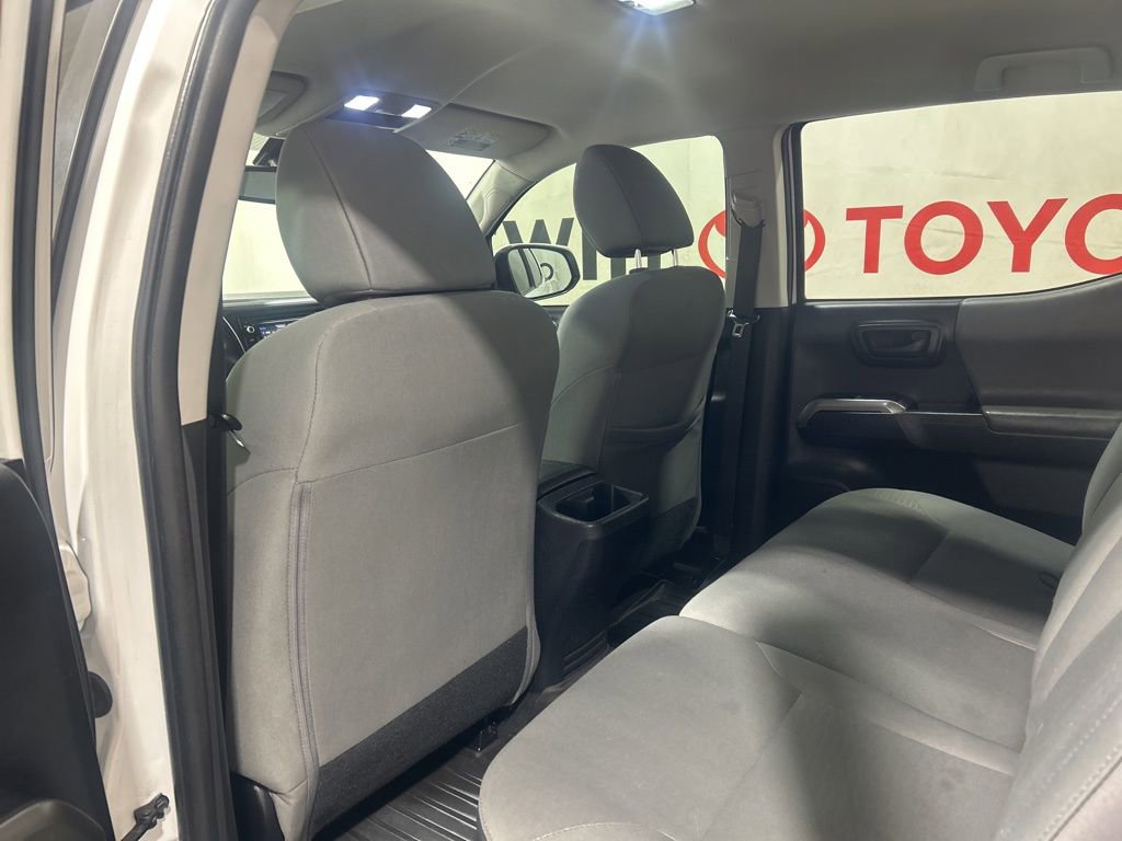 Used 2019 Toyota Tacoma SR5 image 18