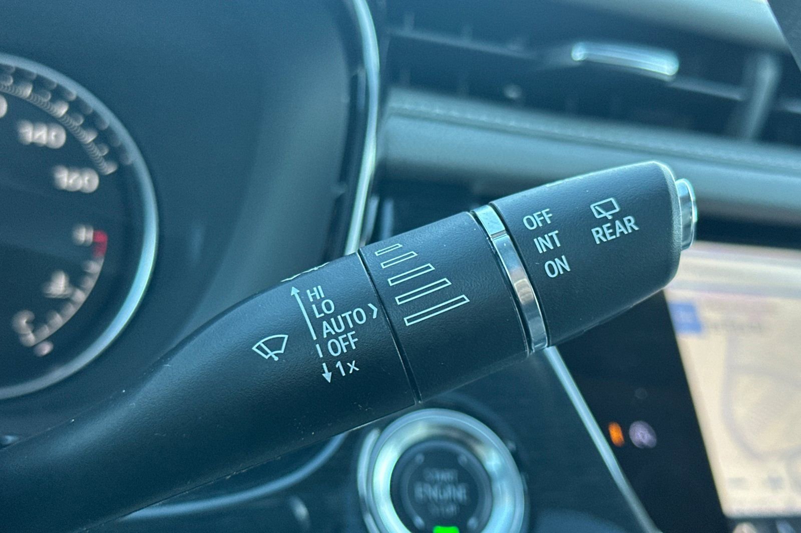 Certified 2025 Cadillac XT6 Premium Luxury image 41