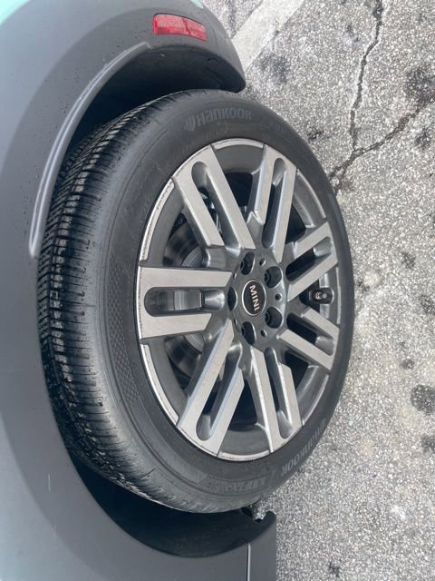 Certified 2025 MINI Cooper S image 19