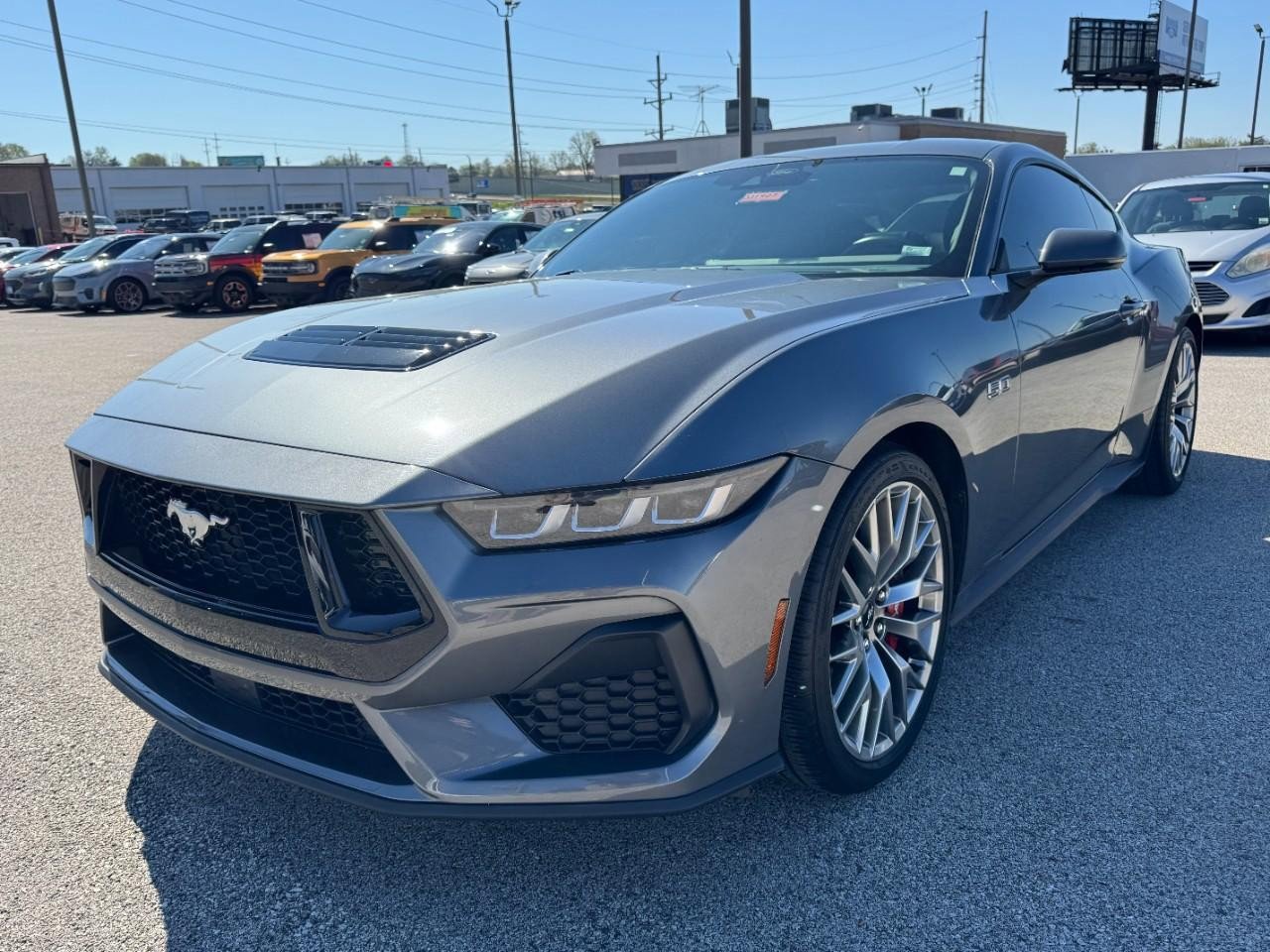 Used 2025 Ford Mustang GT Premium image 8