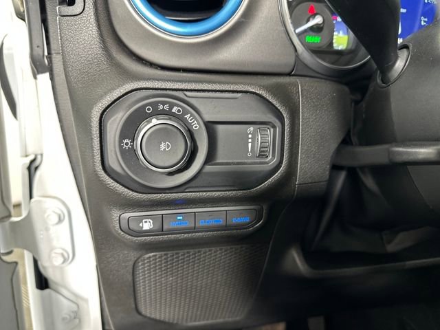 Used 2023 Jeep Wrangler Unlimited w/ Cold Weather Group image 19