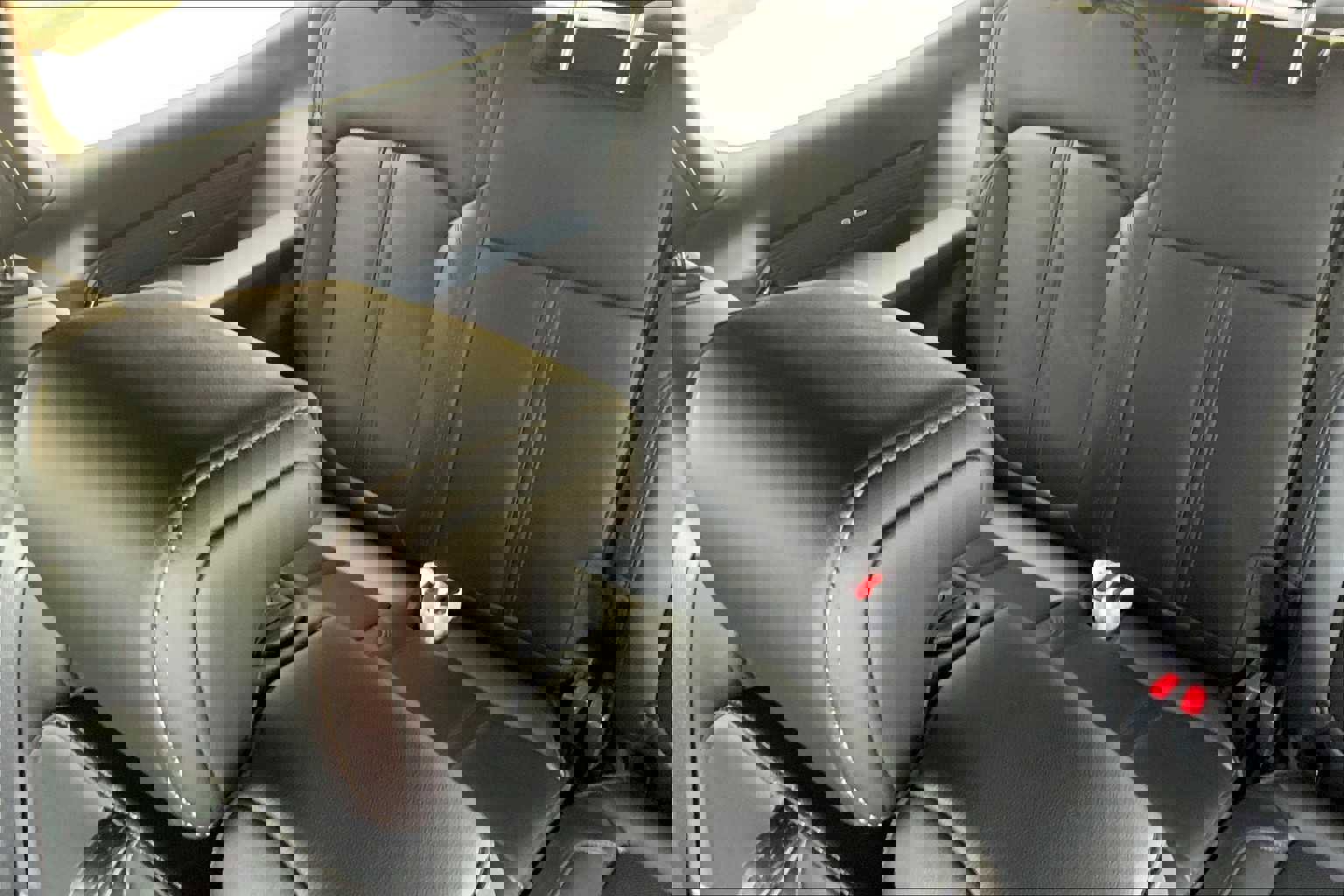 New 2025 Jeep Wagoneer 4WD w/ Convenience Group I image 16