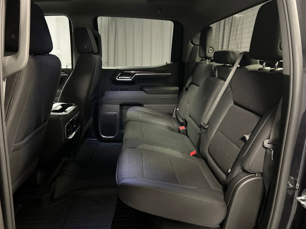 Used 2025 GMC Sierra 1500 Elevation w/ LPO, Elevation Black Package image 23