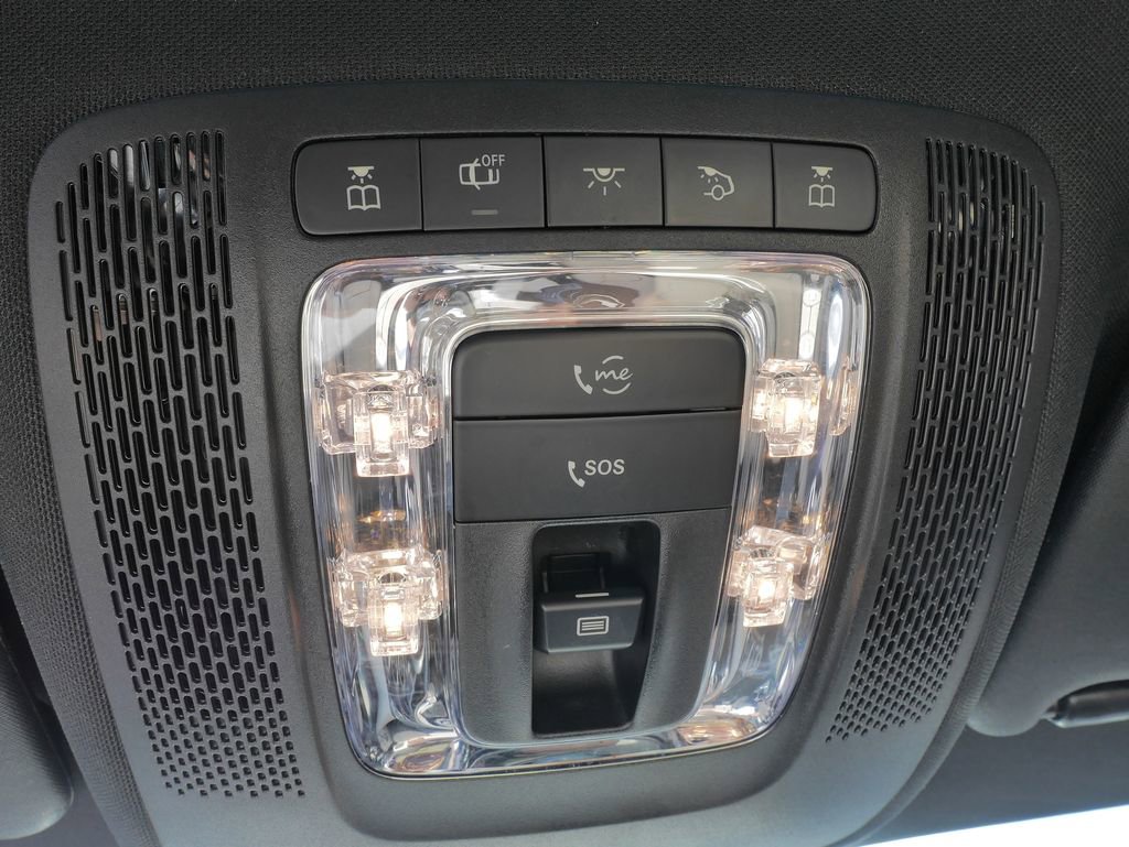 Used 2022 Mercedes-Benz A 220 4MATIC image 25