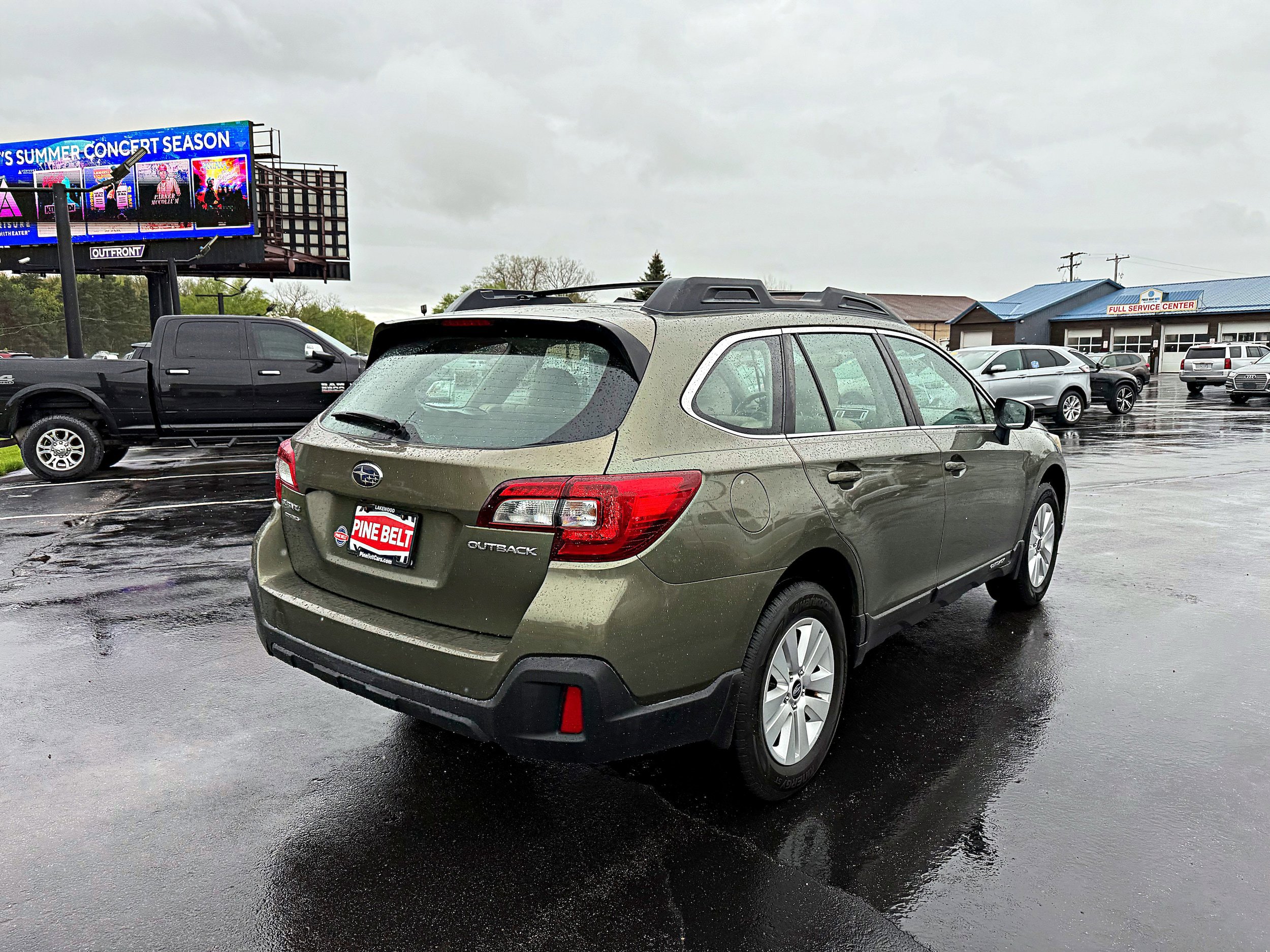 Used 2018 Subaru Outback 2.5i AWD/4WD image 9