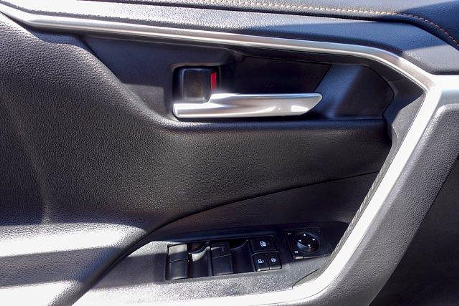 Certified 2019 Toyota RAV4 Adventure w/ All Weather Liner Package AWD/4WD image 13