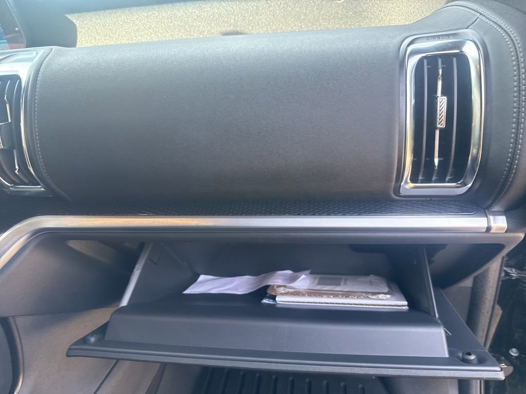 Used 2025 Ford Expedition Max Platinum w/ Stealth Appearance Package image 44